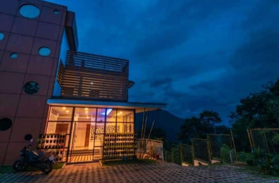 Hotel Palmtree Leaf, Munnar Exterior foto