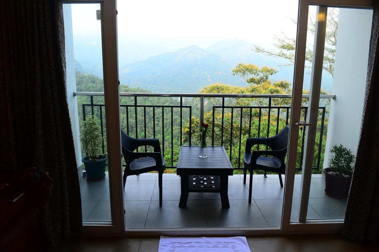 Hotel Palmtree Leaf, Munnar Exterior foto